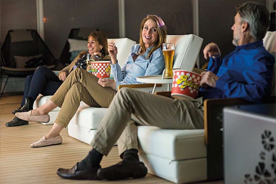 Emerald River Cruises Entertainment