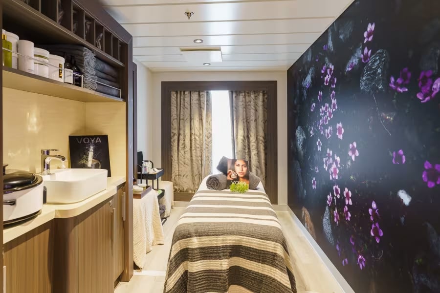 Ocean Explorer Amenities