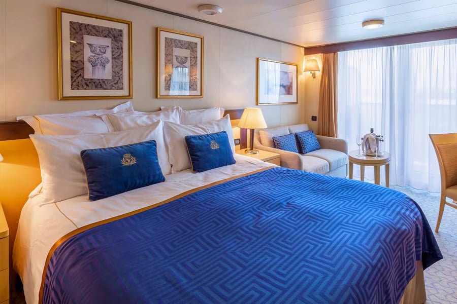 Queen Victoria Accomodation