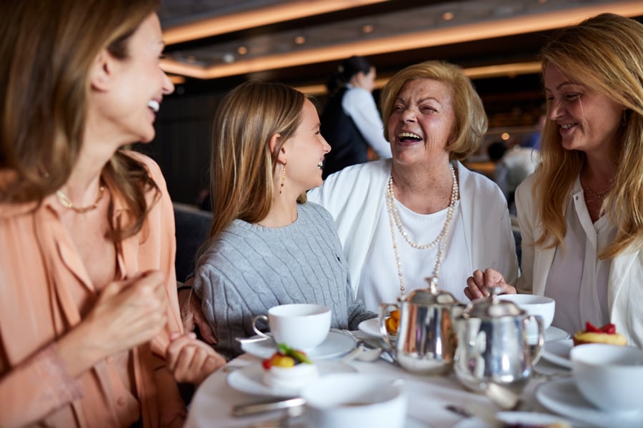 Seven Seas Splendor Familiies