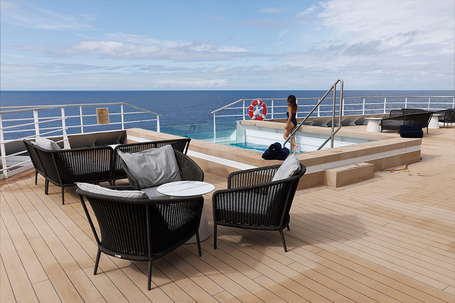 Swan Hellenic Dining Pool Grill