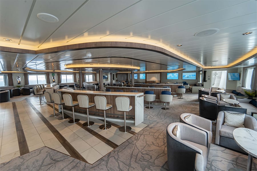 Greg Mortimer Amenities