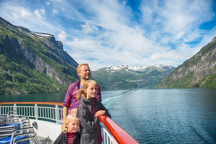MS Trollfjord Families