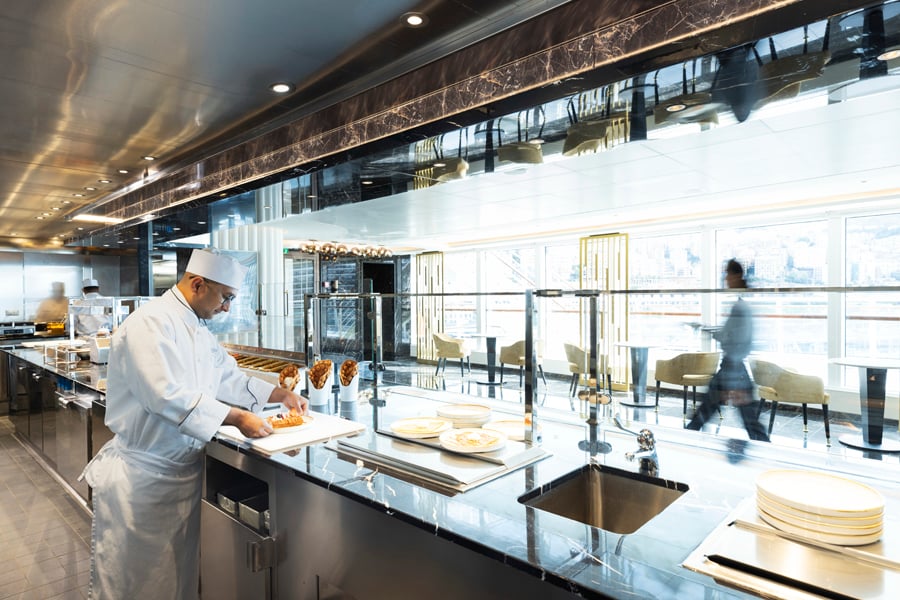 Oceania Regatta Dining