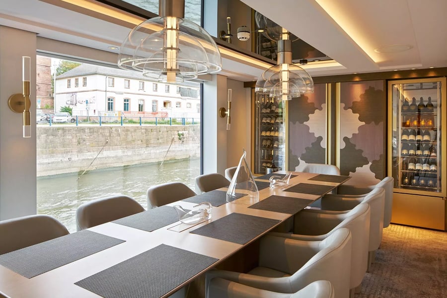 Riverside Ravel Dining