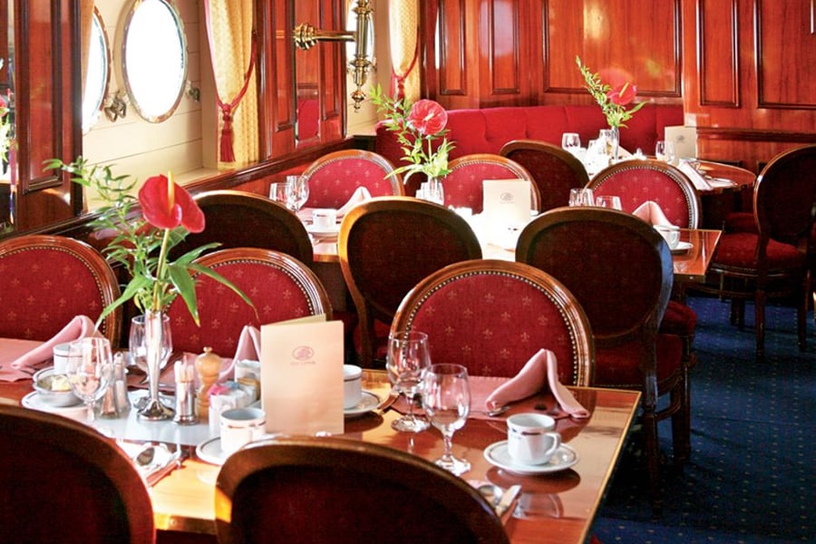 Royal Clipper Dining