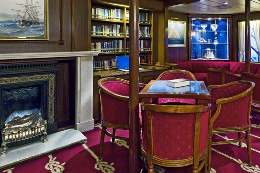 Star Flyer Amenities