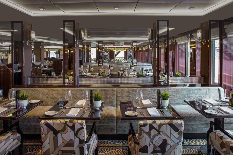 World Voyager Dining