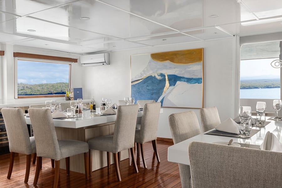 Lindblad National Geographic Delfina Dining