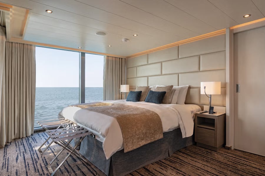 Silversea Accommodation Expedition Suites