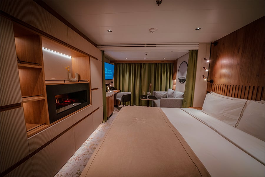 Swan Hellenic Accommodation Ocean View Staterooms