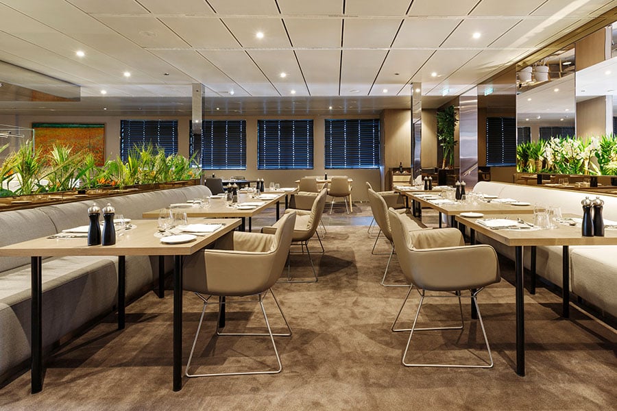 Emerald Azzurra Dining