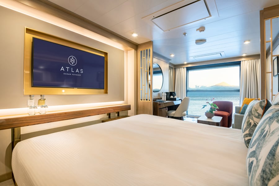 World Navigator Accommodation