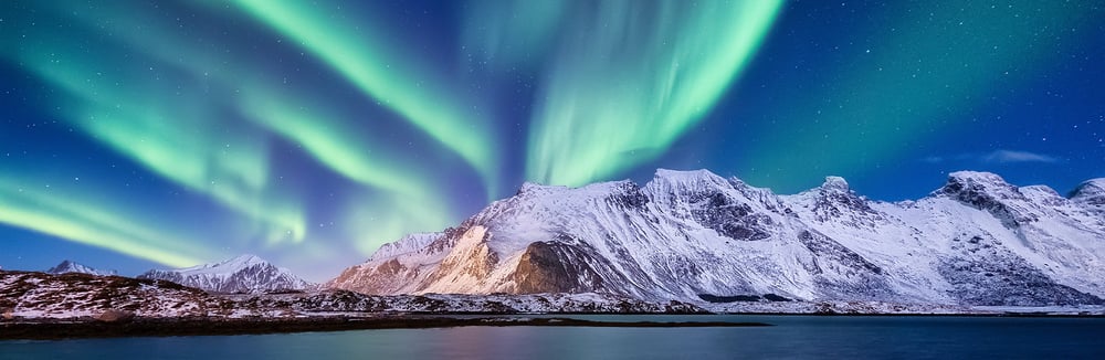 Aurora Borealis, Lofoten islands, Norway. Northen light, mountains and ocean - Northern Lights Cruises 2026 When, Where and How to See the Aurora