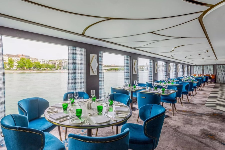 dining on riverside ravel and debussy