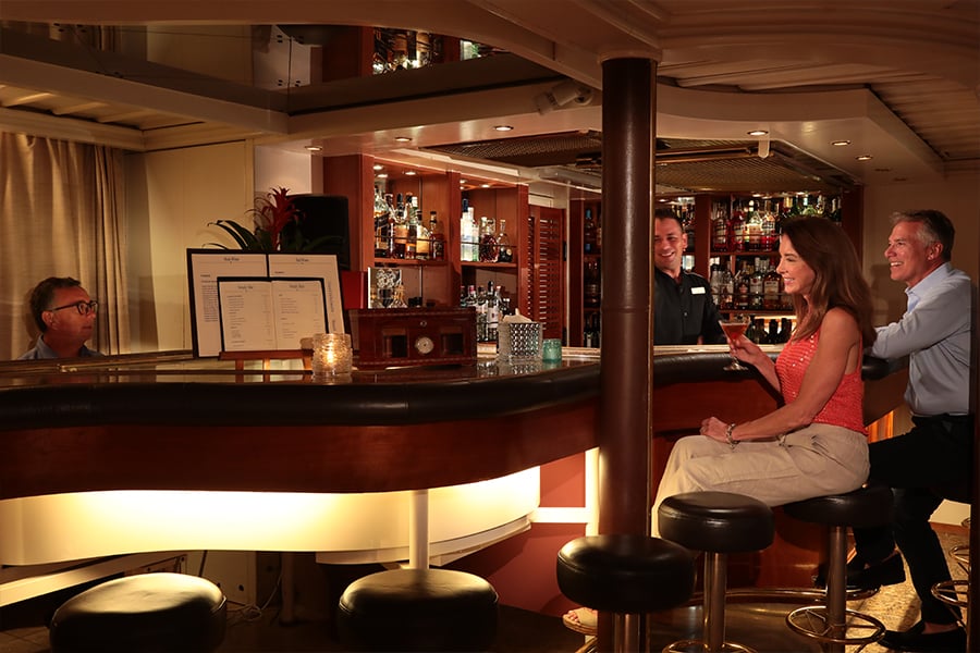 seadream entertainment piano bar evening