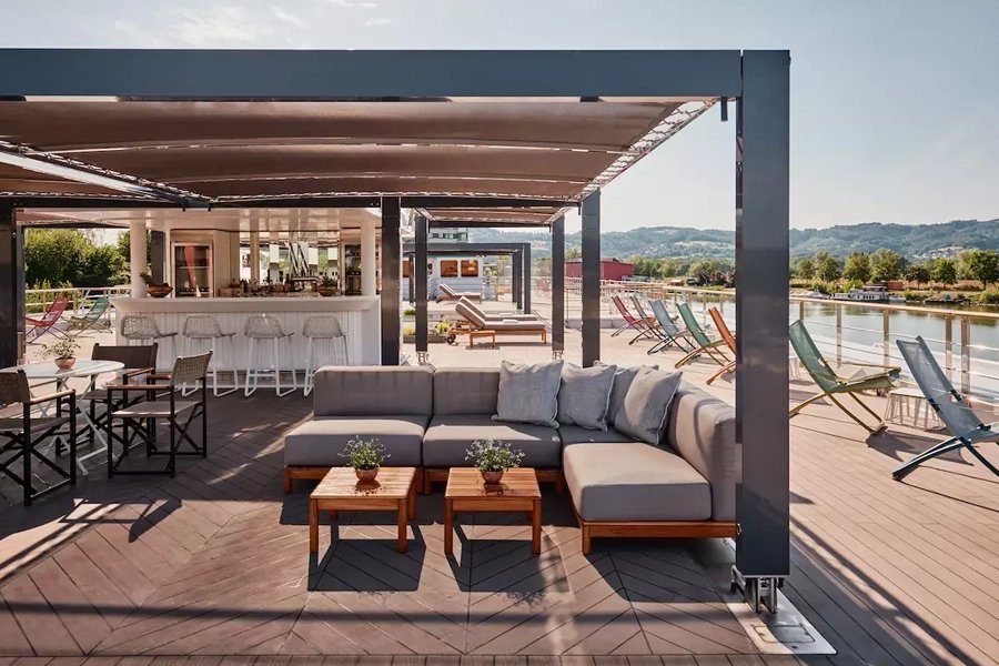 vista deck on riverside cruise