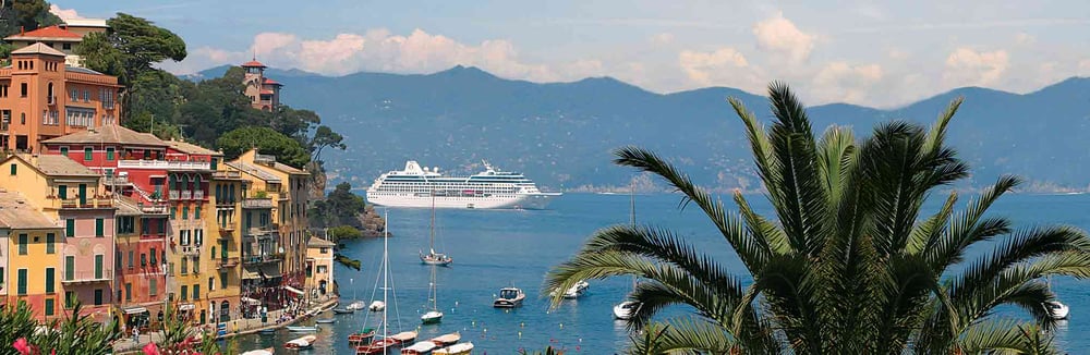 Oceania-Cruises-Oceania-Regatta-anchored-in-Portofino-Oceania-Regatta-Ship-Guide