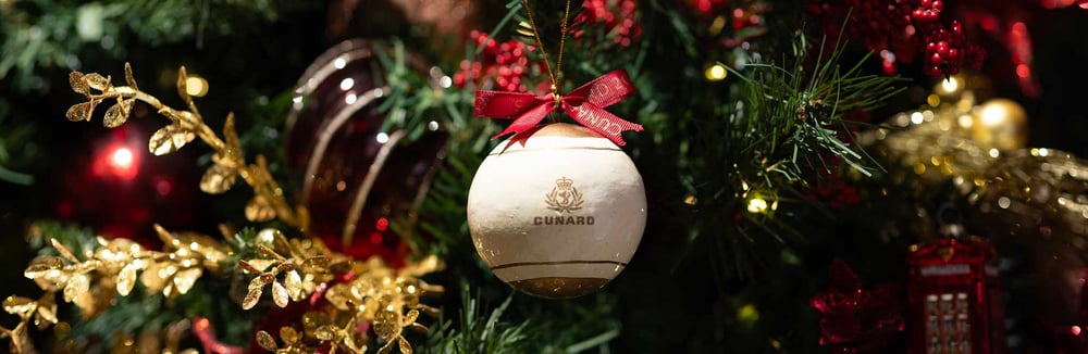 Cunard-Cruises-Cunard-Christmas-Balls-on-Chrstimas-Tree-Best-3-Night-Christmas-Market-Cruises