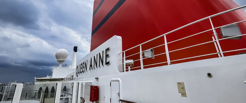 Queen Anne Arrives Blog