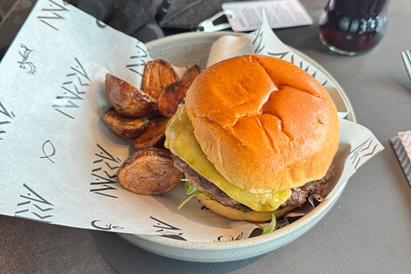 Brasserie Árran Beef Burger on MS Trollfjord