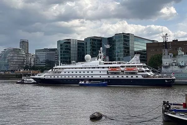 SeaDream II at Tower Bridge