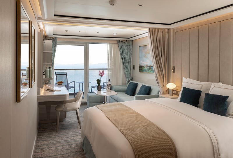 Veranda Suite on Silver Ray