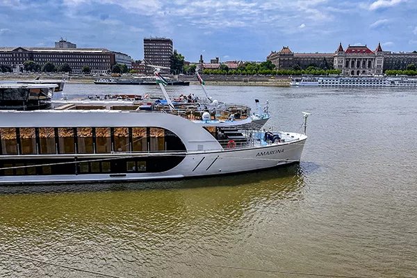 AmaReina on the Danube