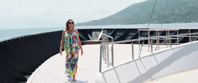 Jane McDonald to Set Sail from Pole to Pole with Scenic and Emerald Cruises in New Channel 5 Series.