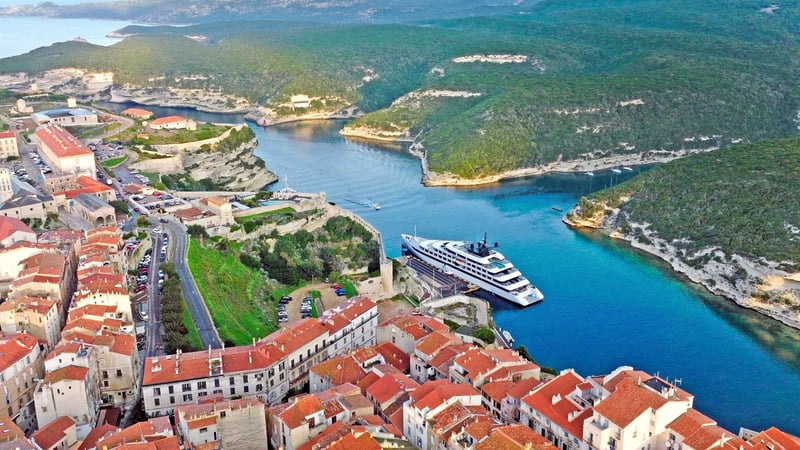 Emerald Cruises