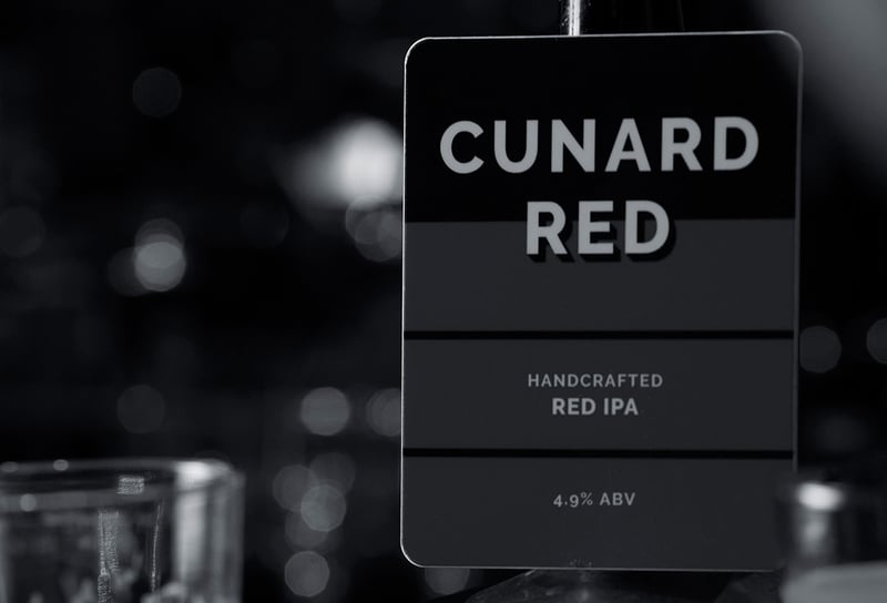 Cunard-Cruises-Drinks-in-Golden-Lion-Pub-Cunard-Drinks-&-Dining-2026