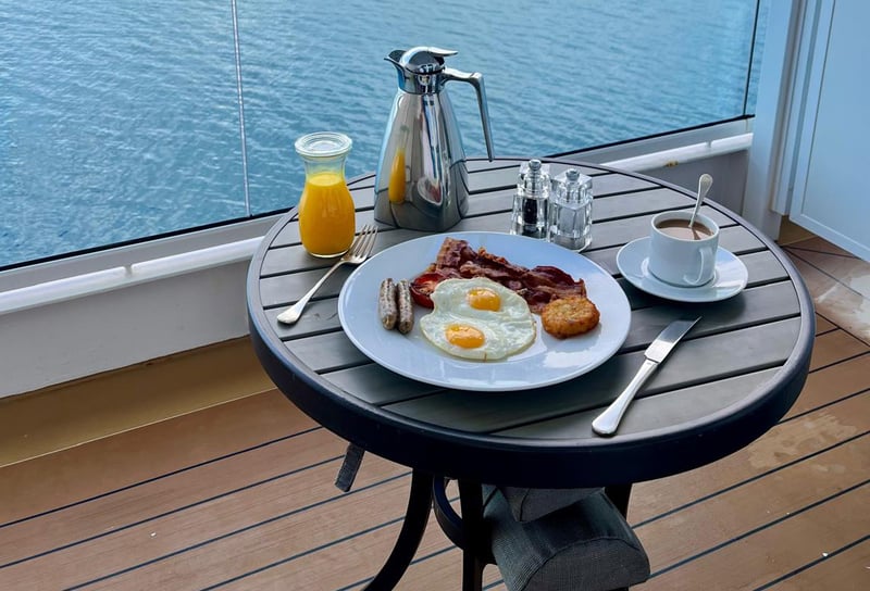 In-Suite Dining on Seabourn Cruises - Seabourn Dining and Restaurants Guide