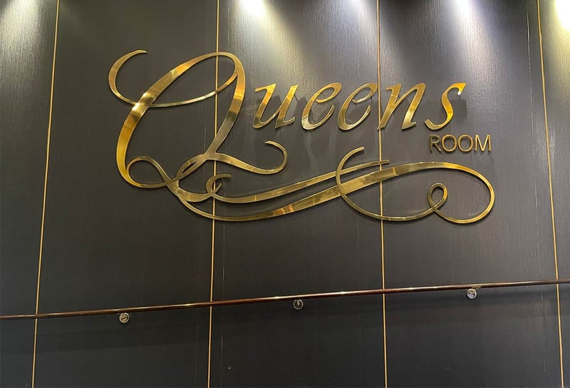 Queen-Mary-2-Review-Norwegian-Fjords-Queens-Room