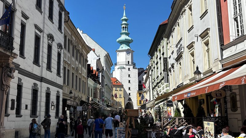 bratislava old town danube cruise