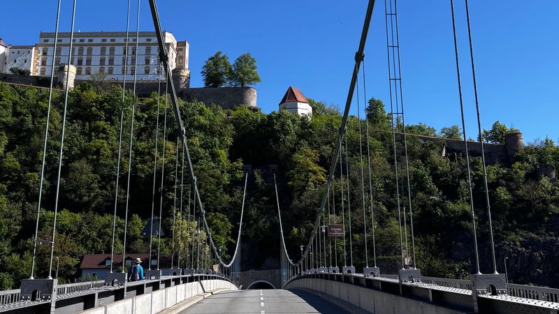 passau bridge danube cruise