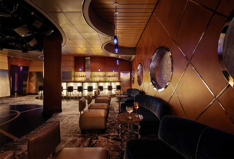 Crystal-Cruise-Pulse-Crystal-Cruises-Dress-Code-Guide-