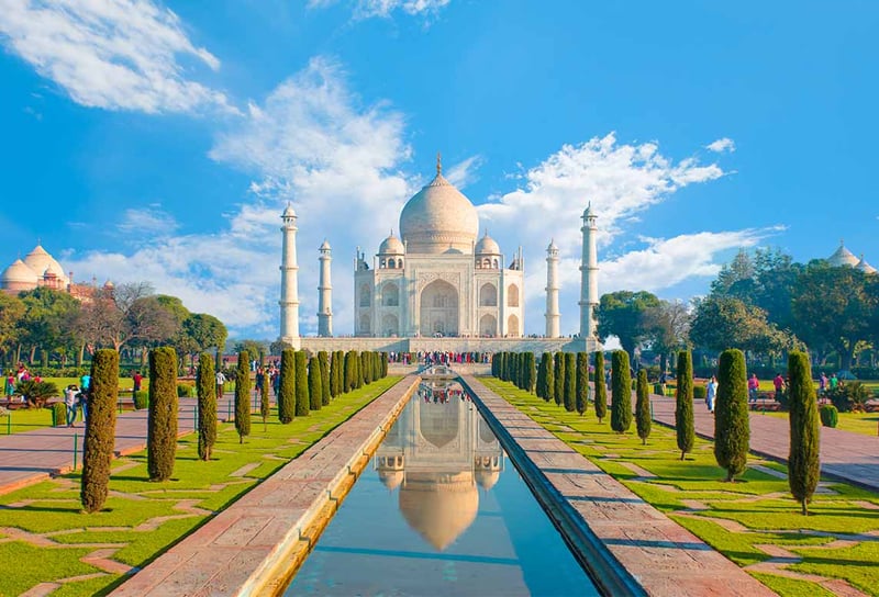 Taj-Mahal-Agra-India-Scenic-Aura-India-River-Cruising-&-Land-Journeys-2027-2028