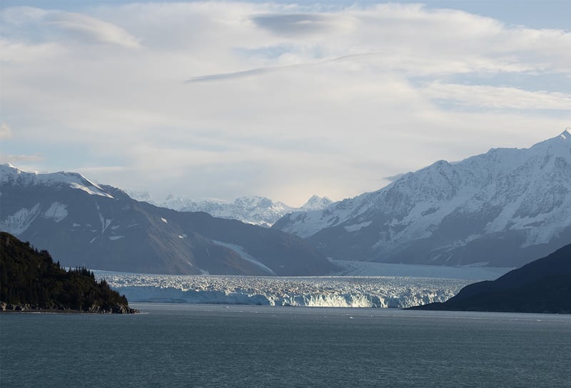 Hubbard-Glacier-Alaska-Icy-Strait-Point-Luxury-Cruise-Lines