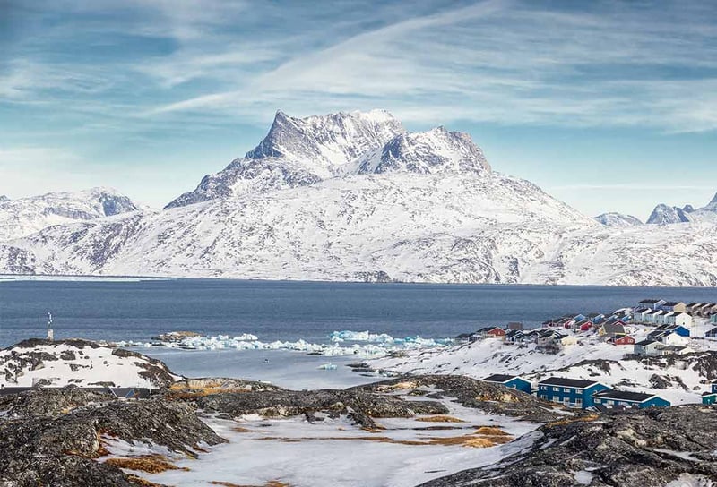 Sermitsiaq-Nuuk-Greenland-Greenland-by-Sea-Regent's-Northern-Lights-Expeditions