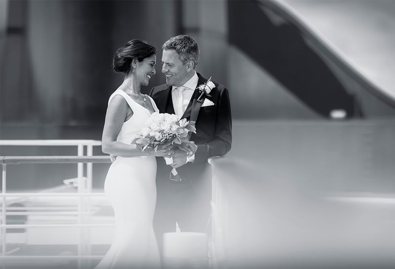 Couple-getting-married-on-Cunard-Cruises-Cunard-Cruise-Ship-Wedding-Packages