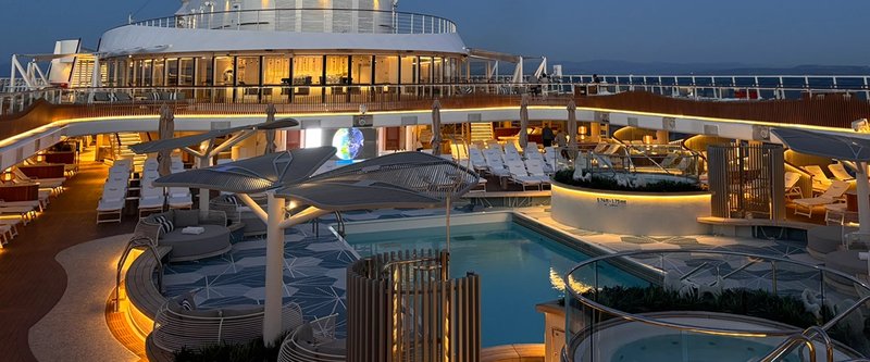 oceania allura pool deck at night