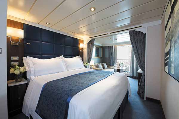 Seven Seas Mariner Accommodation Deluxe Veranda Suite