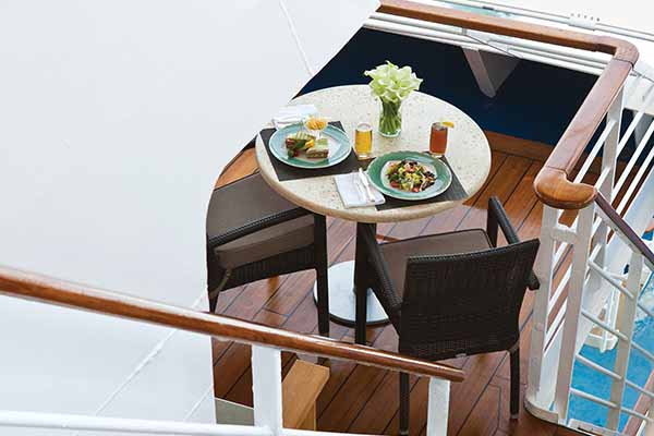 Seven Seas Navigator Dining La Veranda