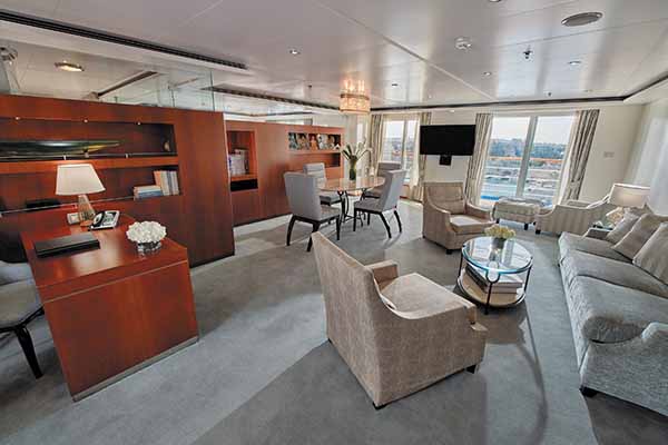 Seven Seas Voyager Accommodation Master Suite