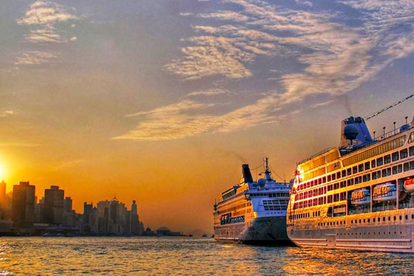 Cruise Lines
Our wide knowledge and passion for all different types of cruising ensures we are able to give great impartial advice when it comes to helping you choose the right cruise holiday.
