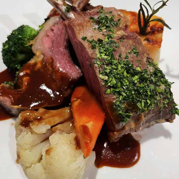 Emerald Azzurra Dining Lamb - Emerald Azzurra Review April 2023