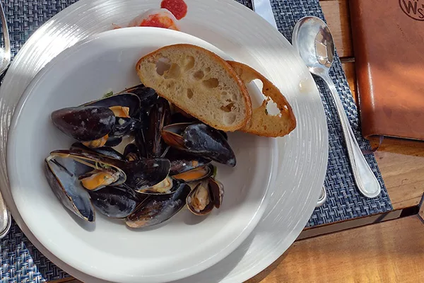 Mussel at Restaurant on Crystal Serenity