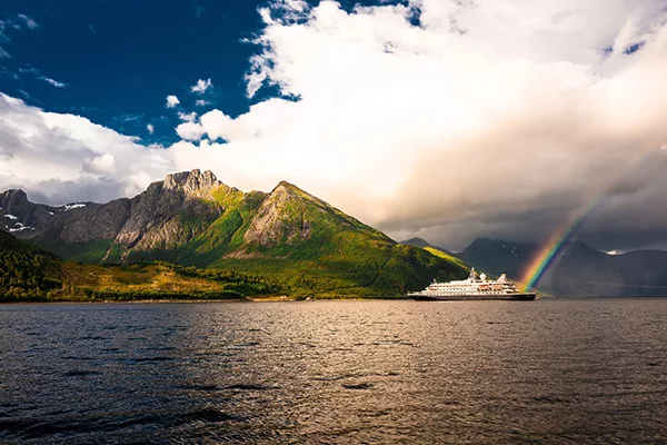 SeaDream Yacht Club returns to the Norwegian Fjords