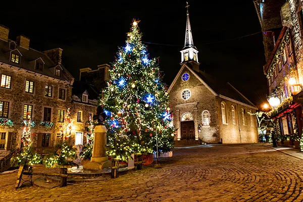Christmas in Quebec City with Festive Lights